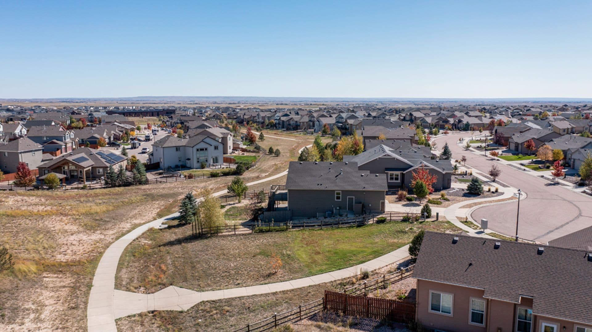 Peyton House: 10637 Mt Emerald Dr