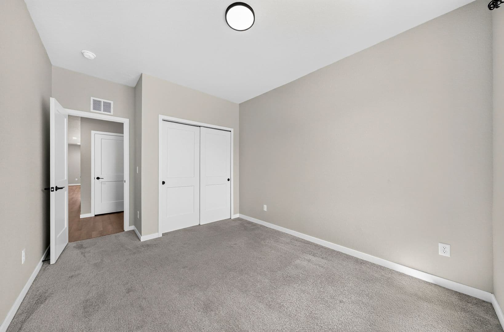 Ellicott House: 466 Indian Grass St