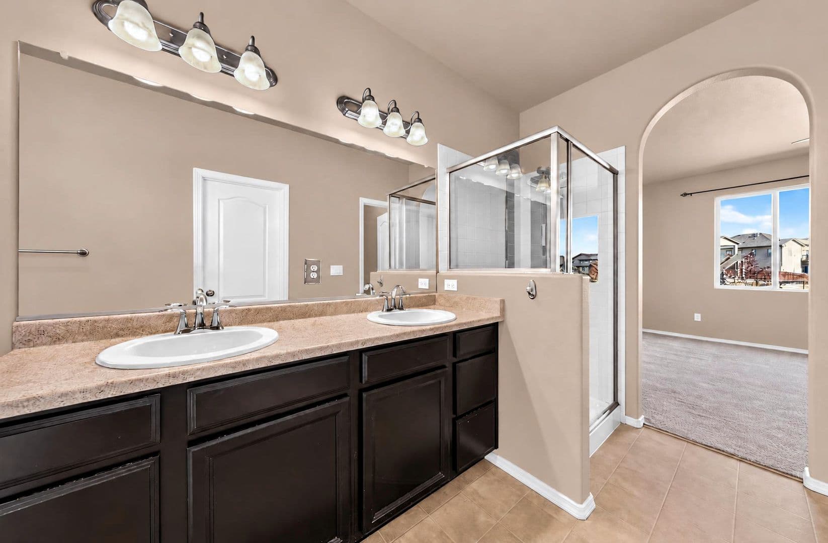 Peyton House: 10637 Mt Emerald Dr