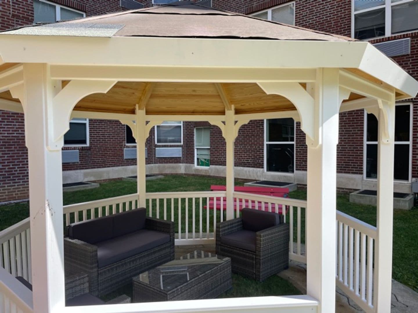 Philadelphia Apartment: 241 S 49th St.