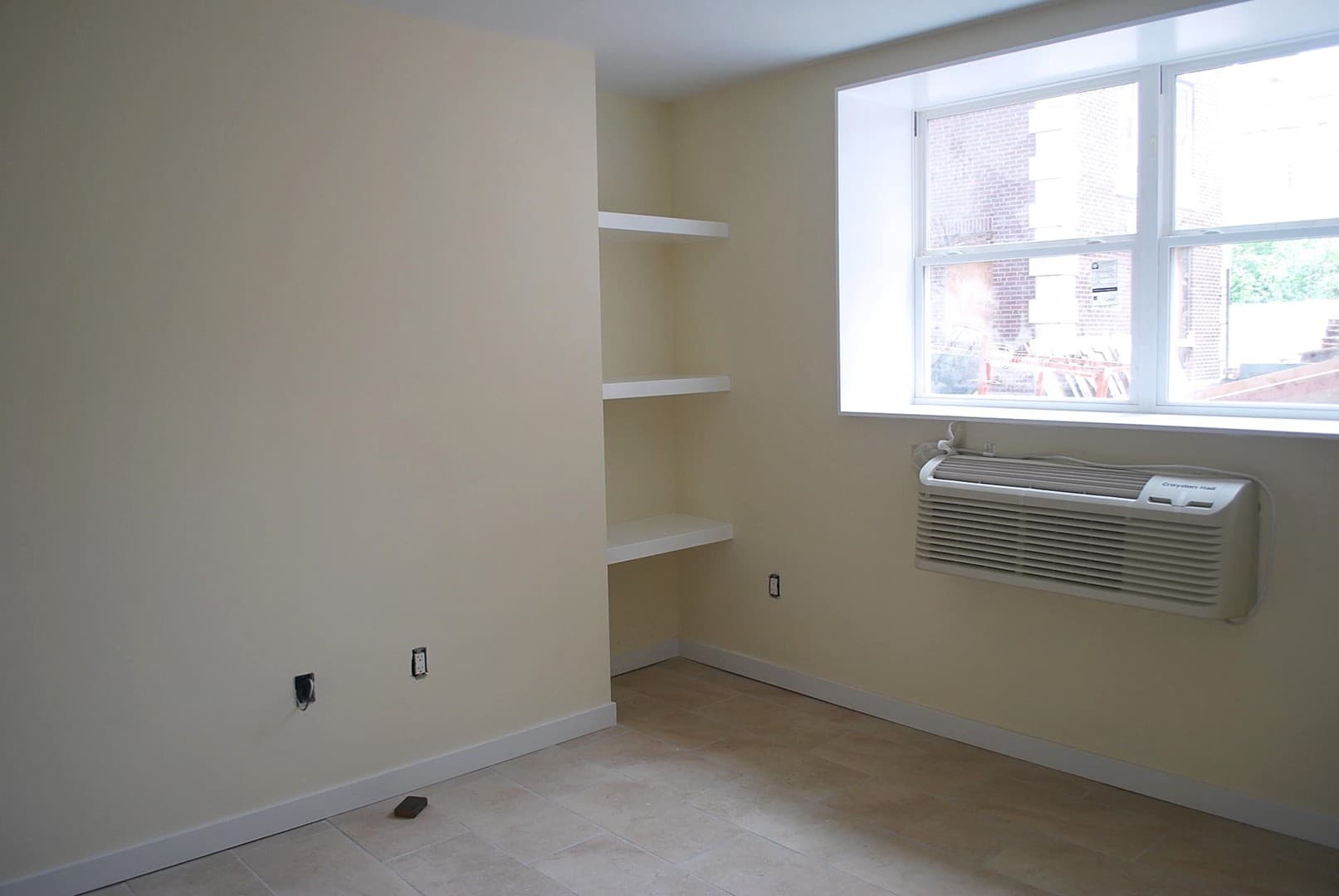 Philadelphia Apartment: 241 S 49th St.