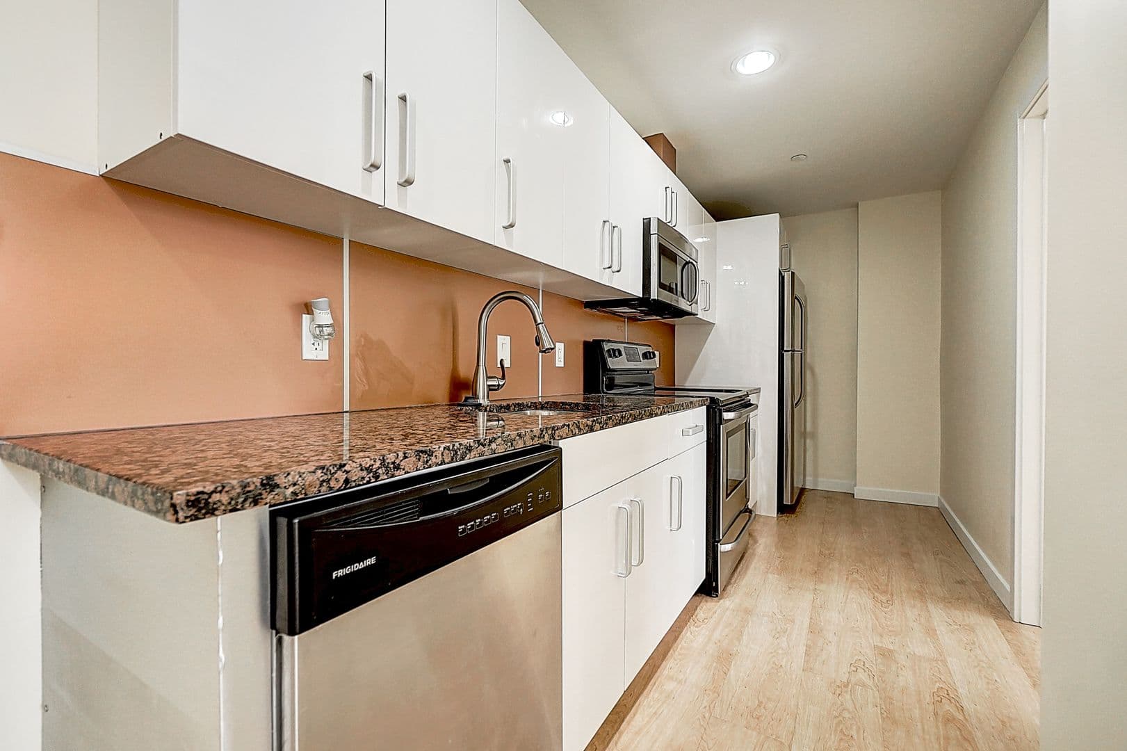 Philadelphia Apartment: 241 S 49th St.