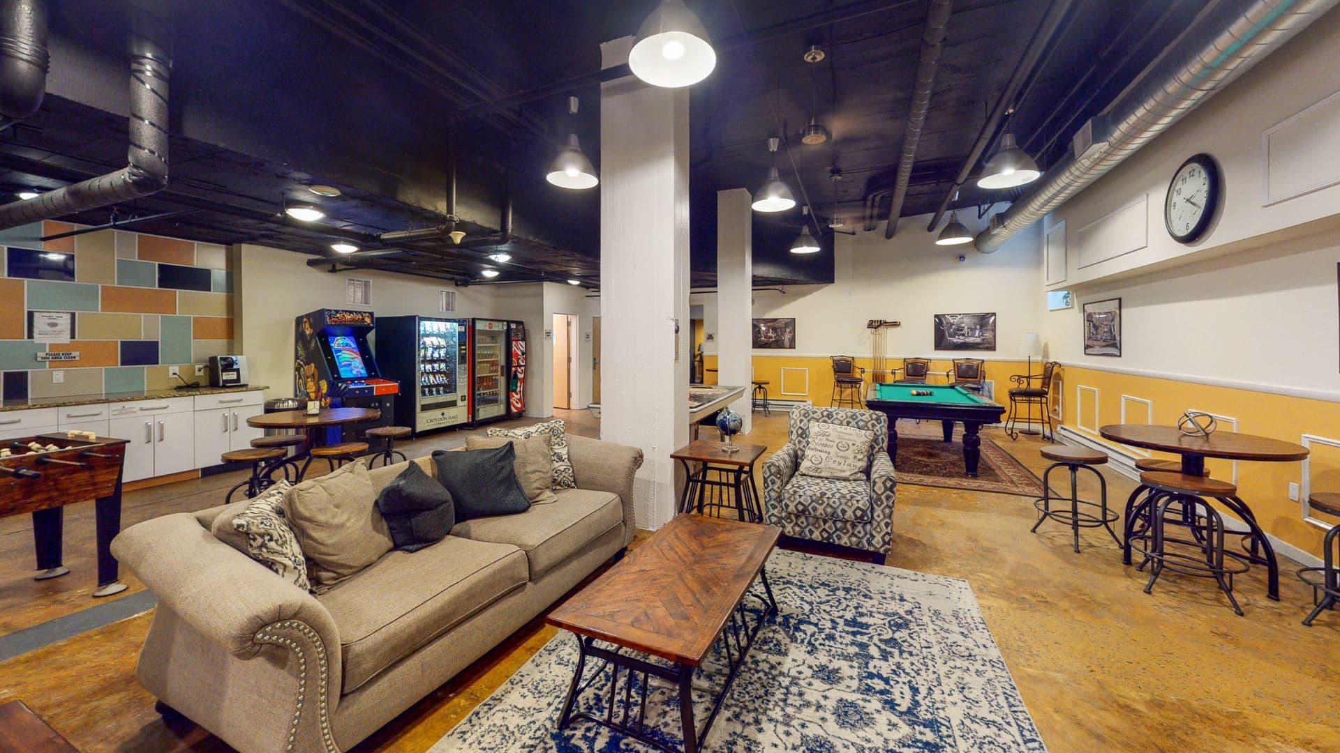 Philadelphia Apartment: 241 S 49th St.