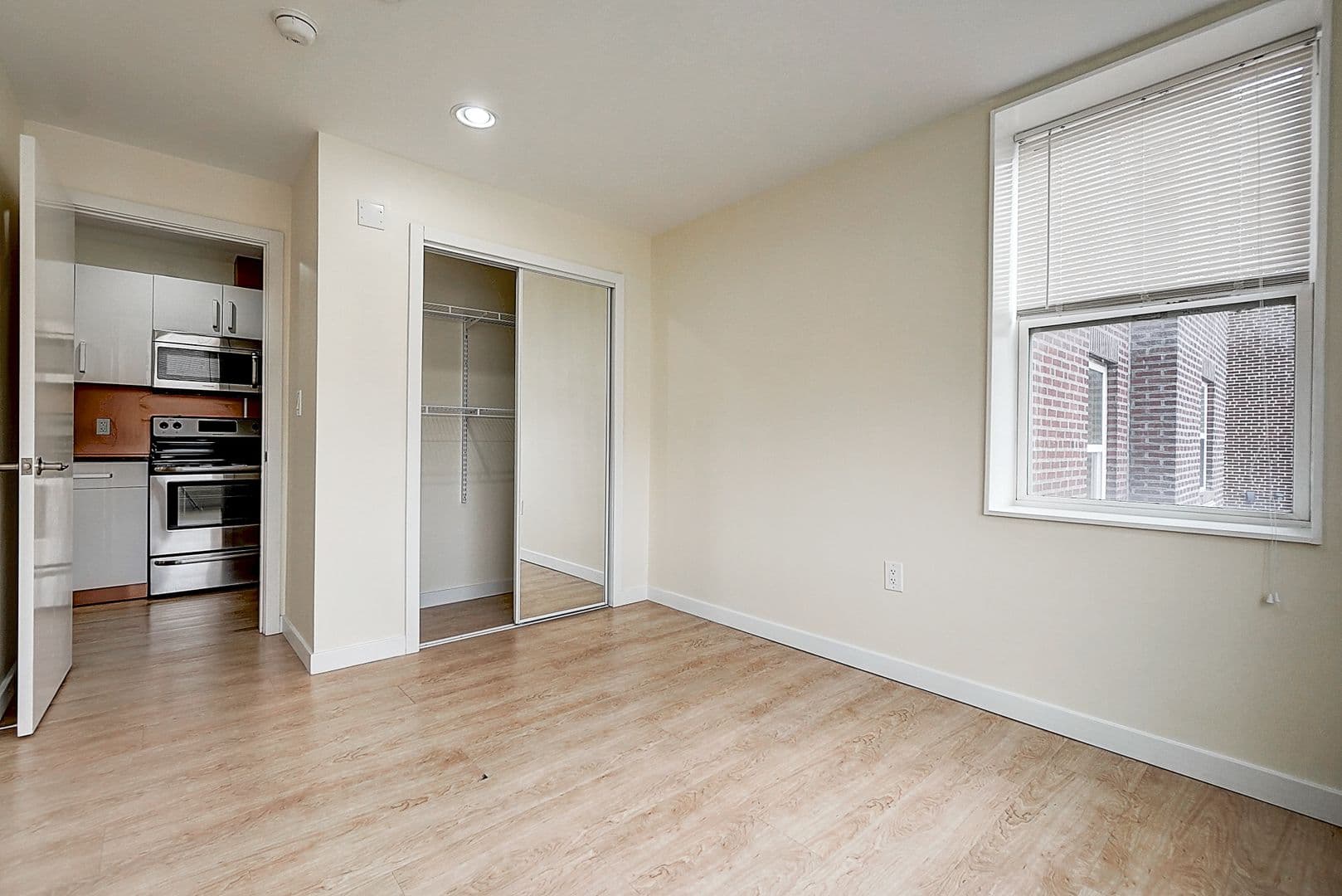 Philadelphia Apartment: 241 S 49th St.