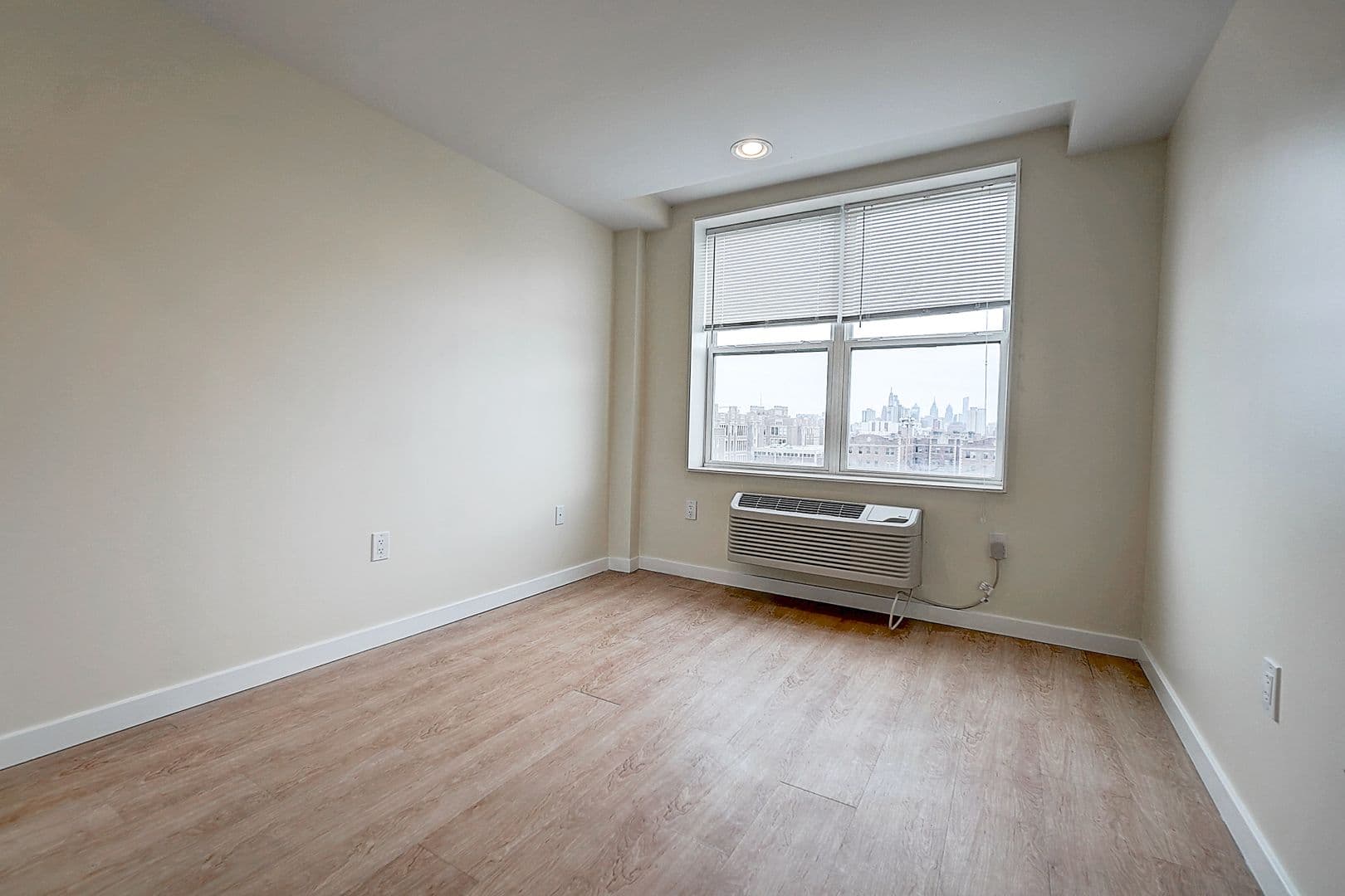 Philadelphia Apartment: 241 S 49th St.