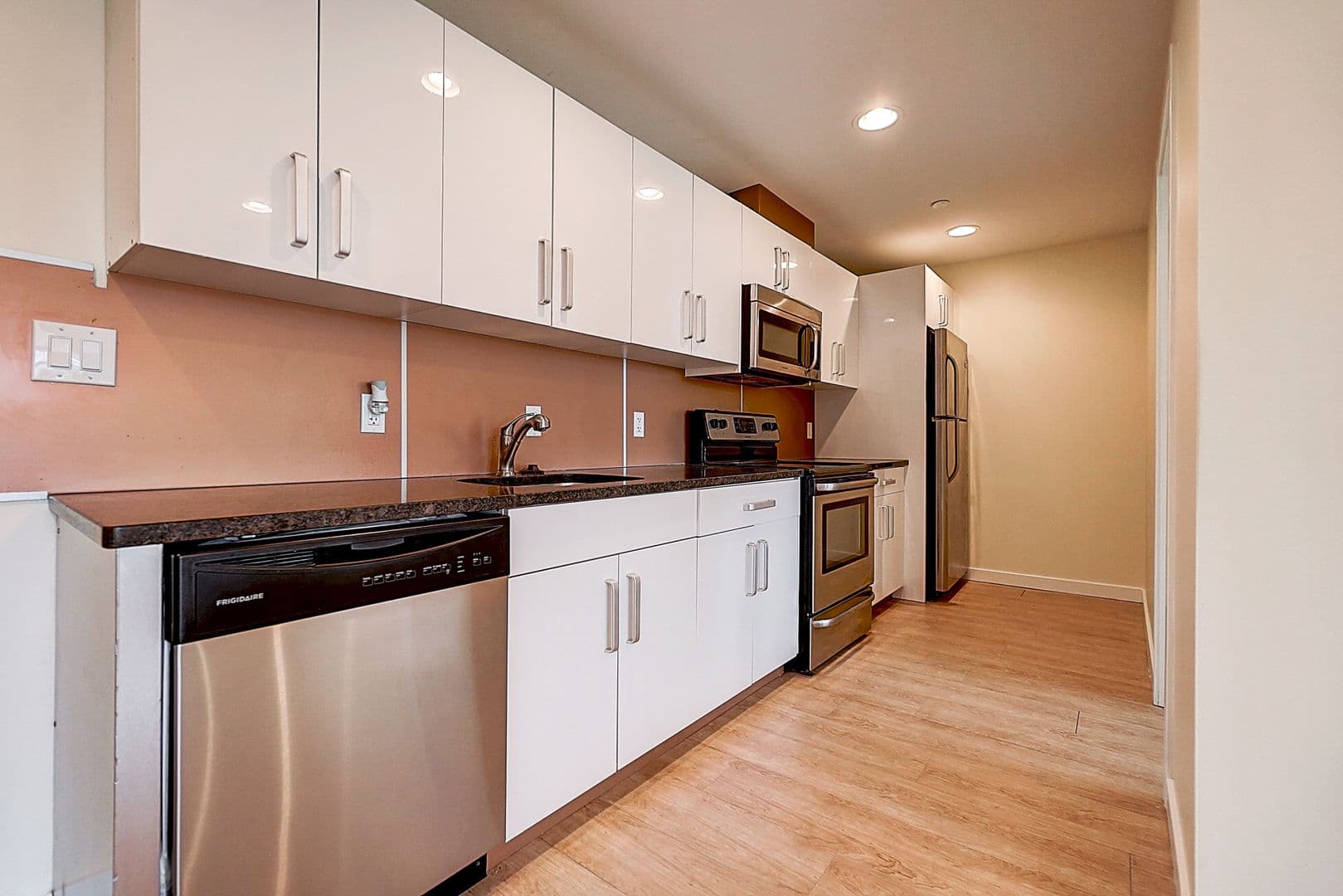 Philadelphia Apartment: 241 S 49th St.