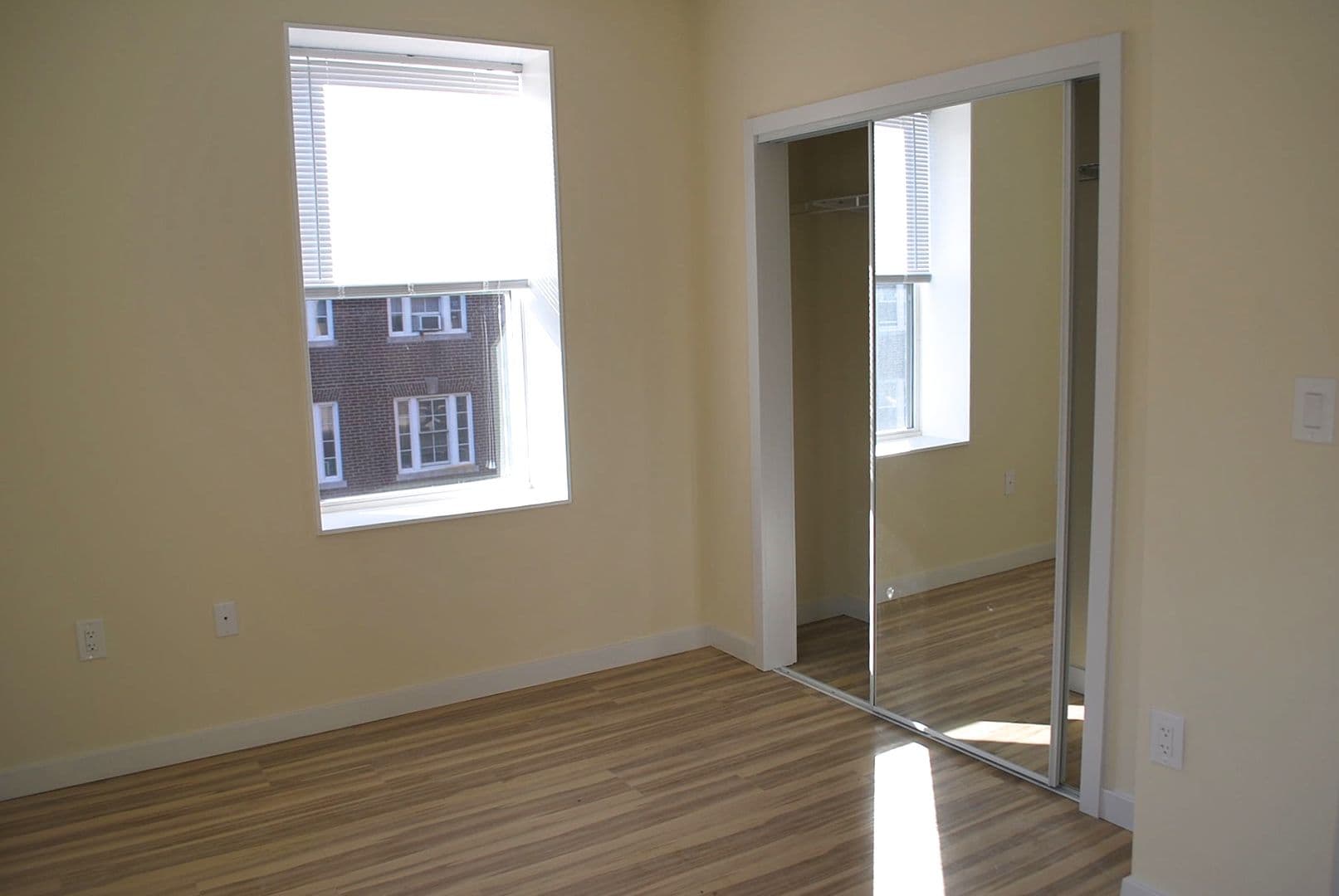 Philadelphia Apartment: 241 S 49th St.