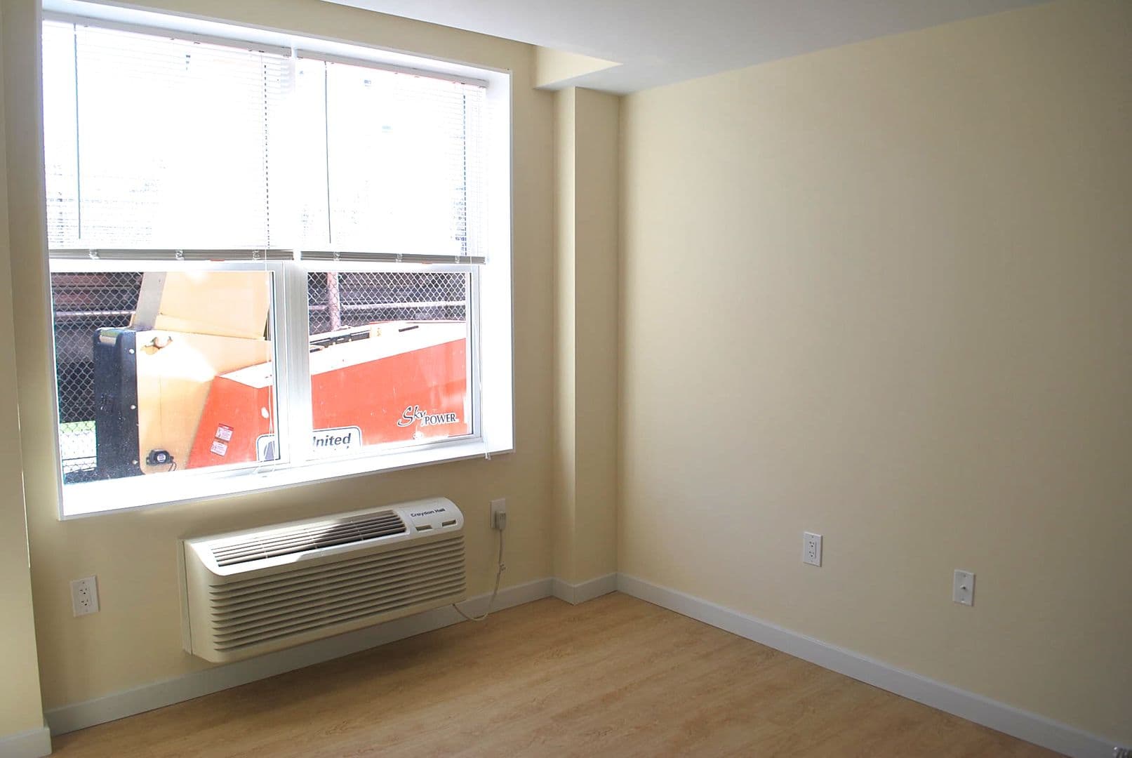Philadelphia Apartment: 241 S 49th St.