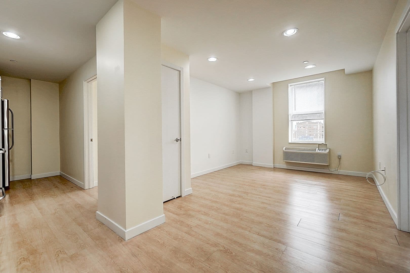 Philadelphia Apartment: 241 S 49th St.