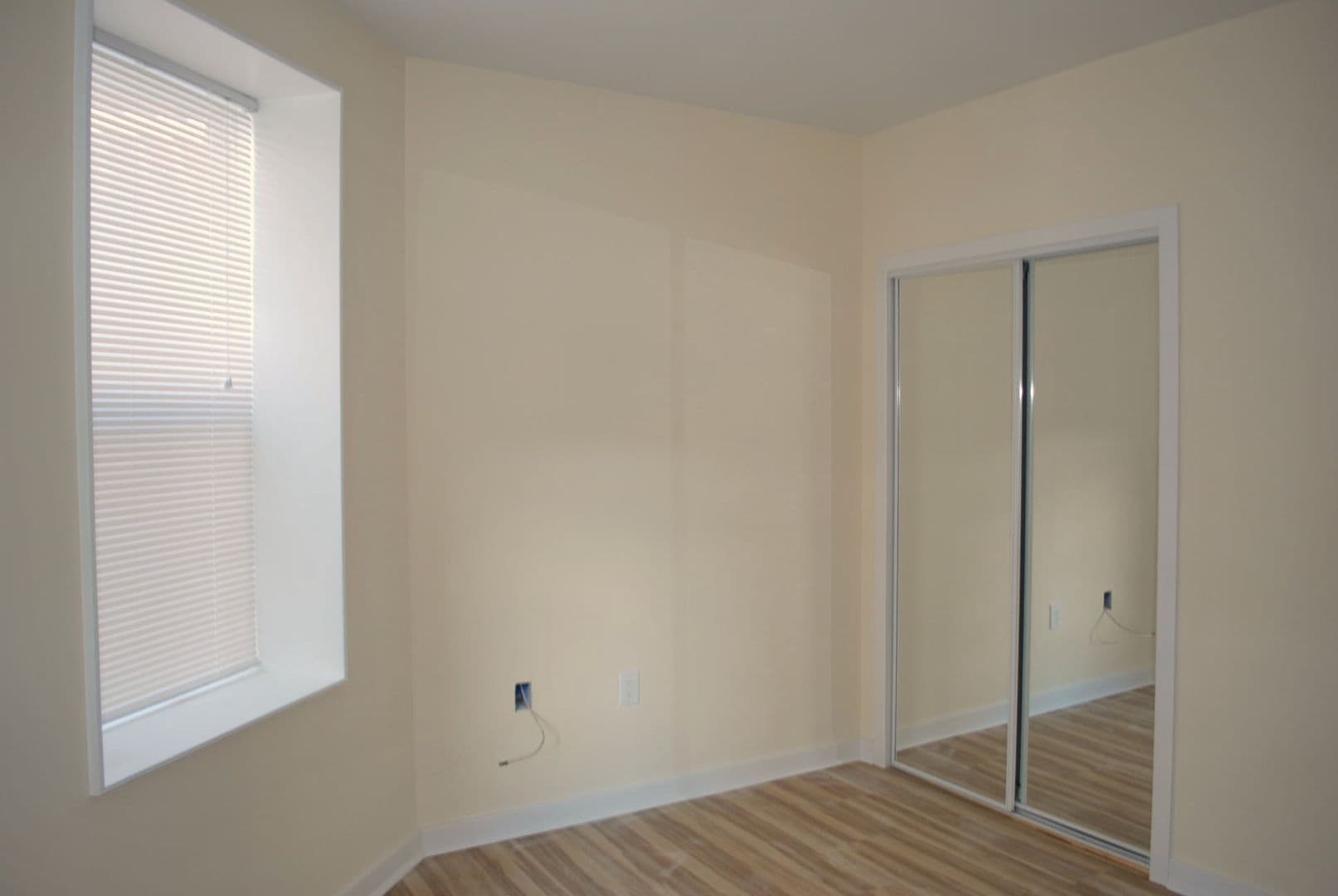Philadelphia Apartment: 241 S 49th St.
