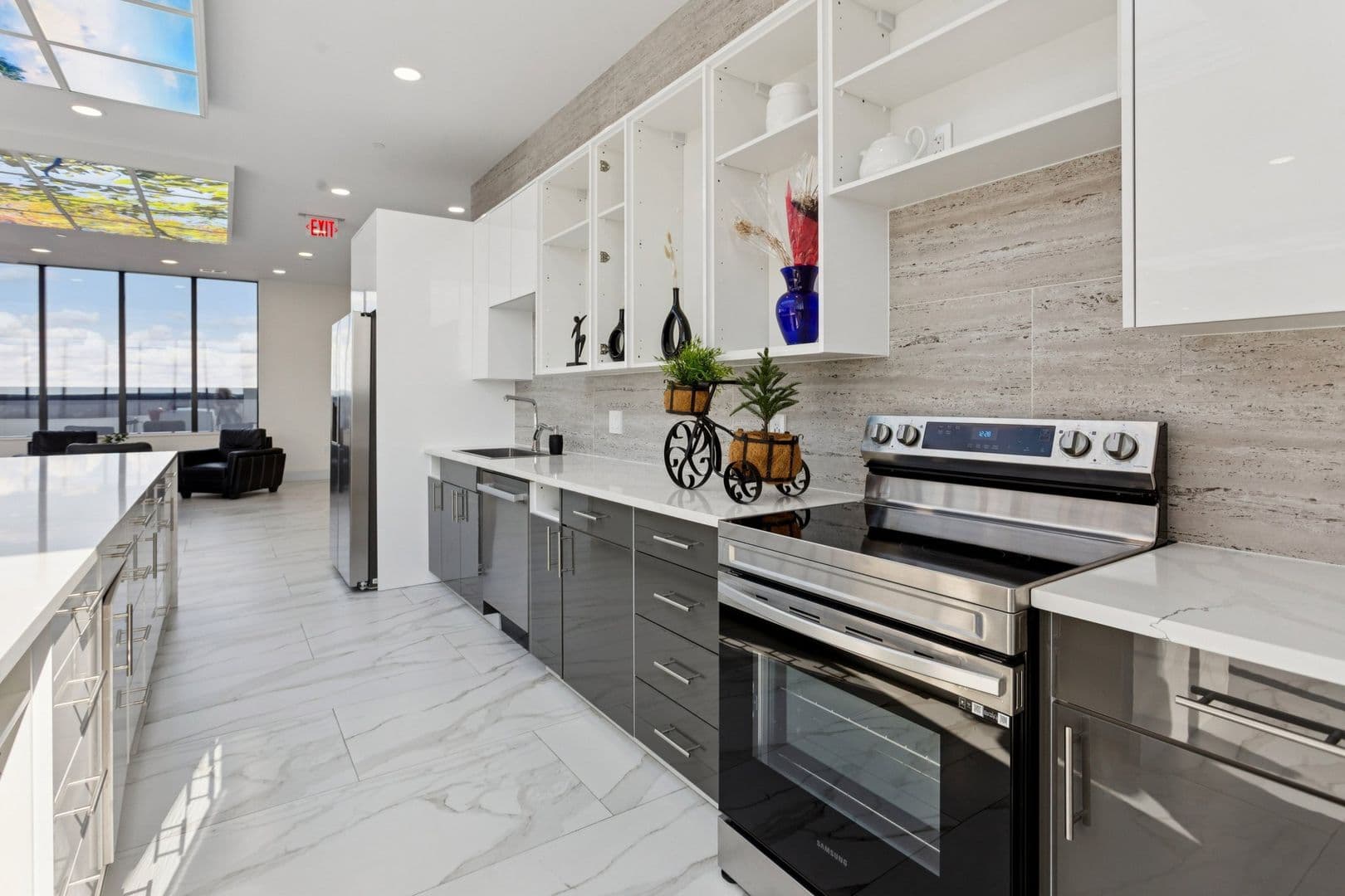 Philadelphia Apartment: 4900-34 Spruce St
