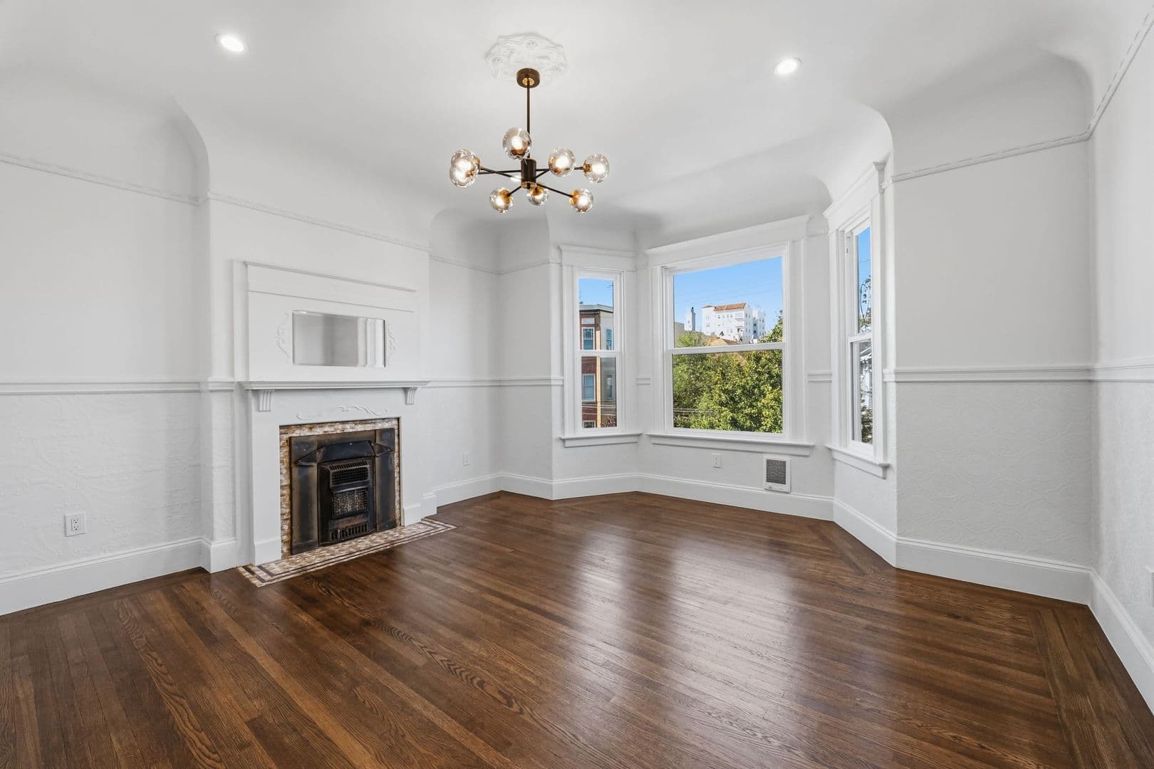 San Francisco Apartment: 251 San Jose Avenue