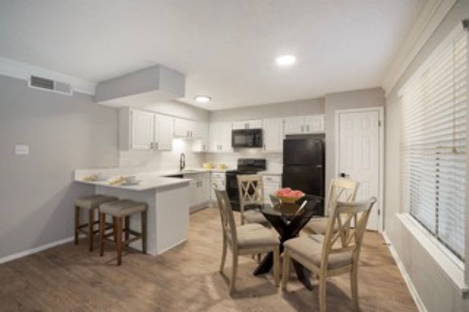 Austin Apartment: 5200 N Lamar Boulevard