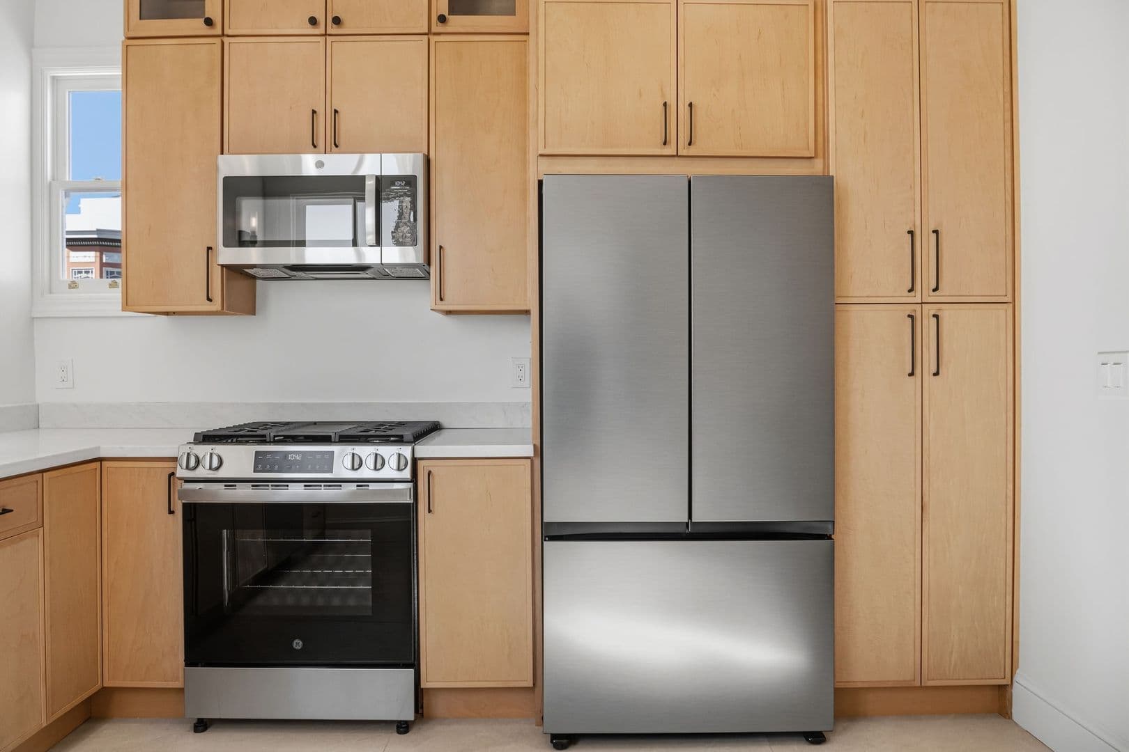 San Francisco Apartment: 251 San Jose Avenue