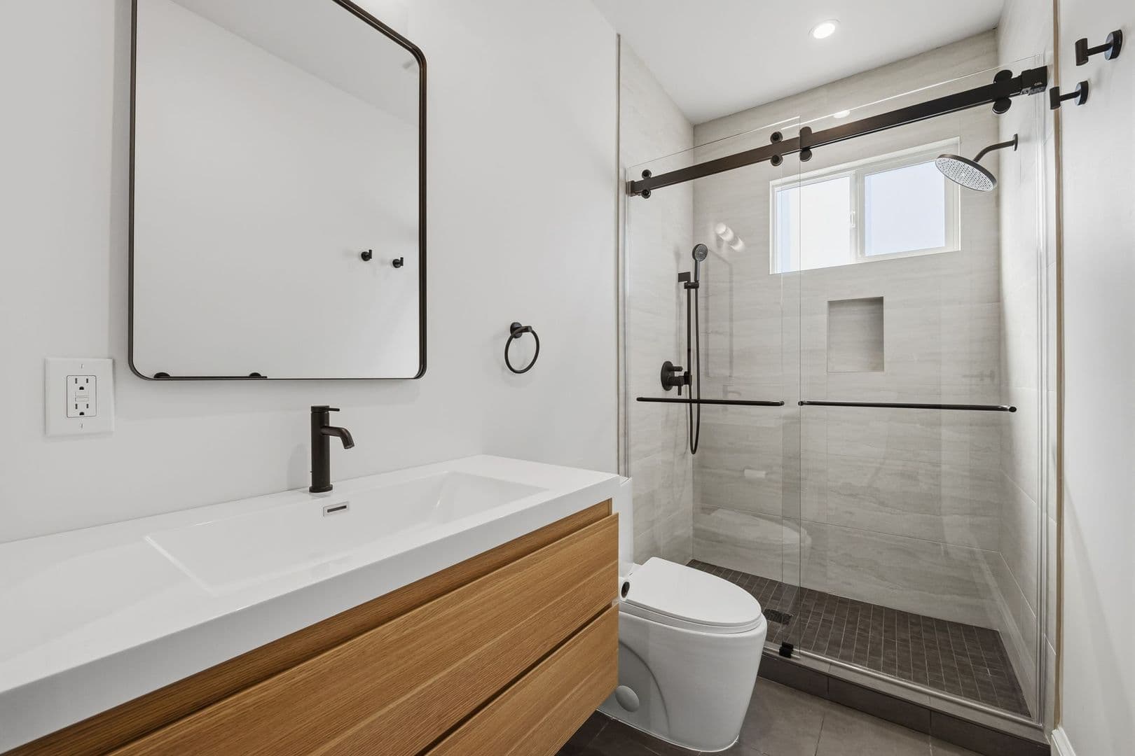 San Francisco Apartment: 251 San Jose Avenue