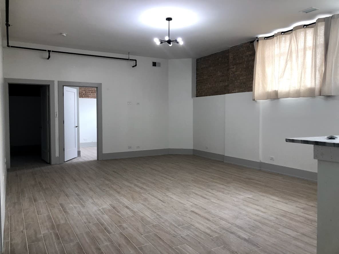 Chicago Apartment: 1432 W 21st St