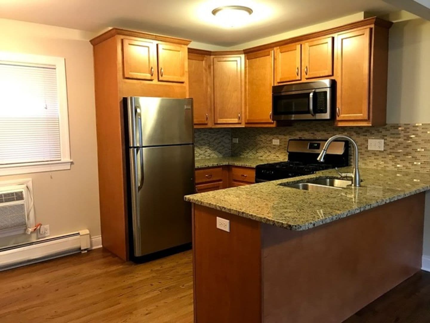Forest Park Apartment: 420 Marengo Ave.