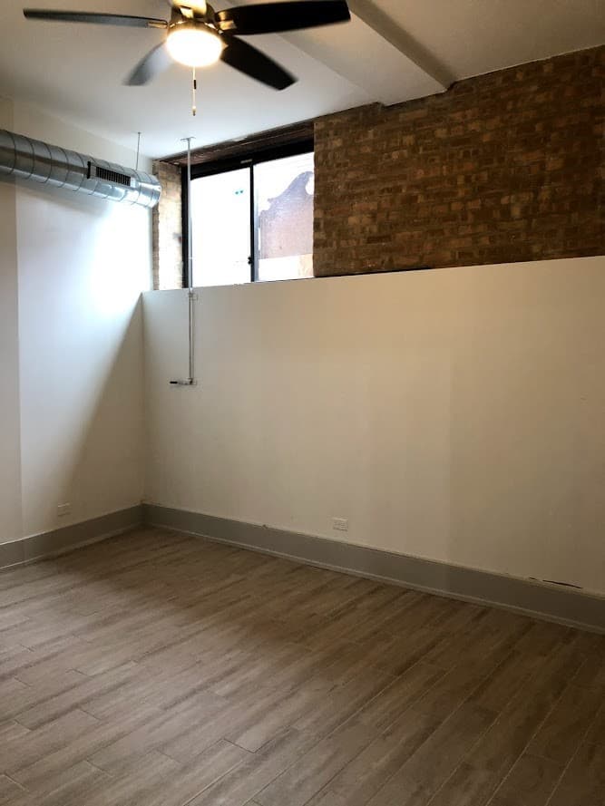 Chicago Apartment: 1432 W 21st St