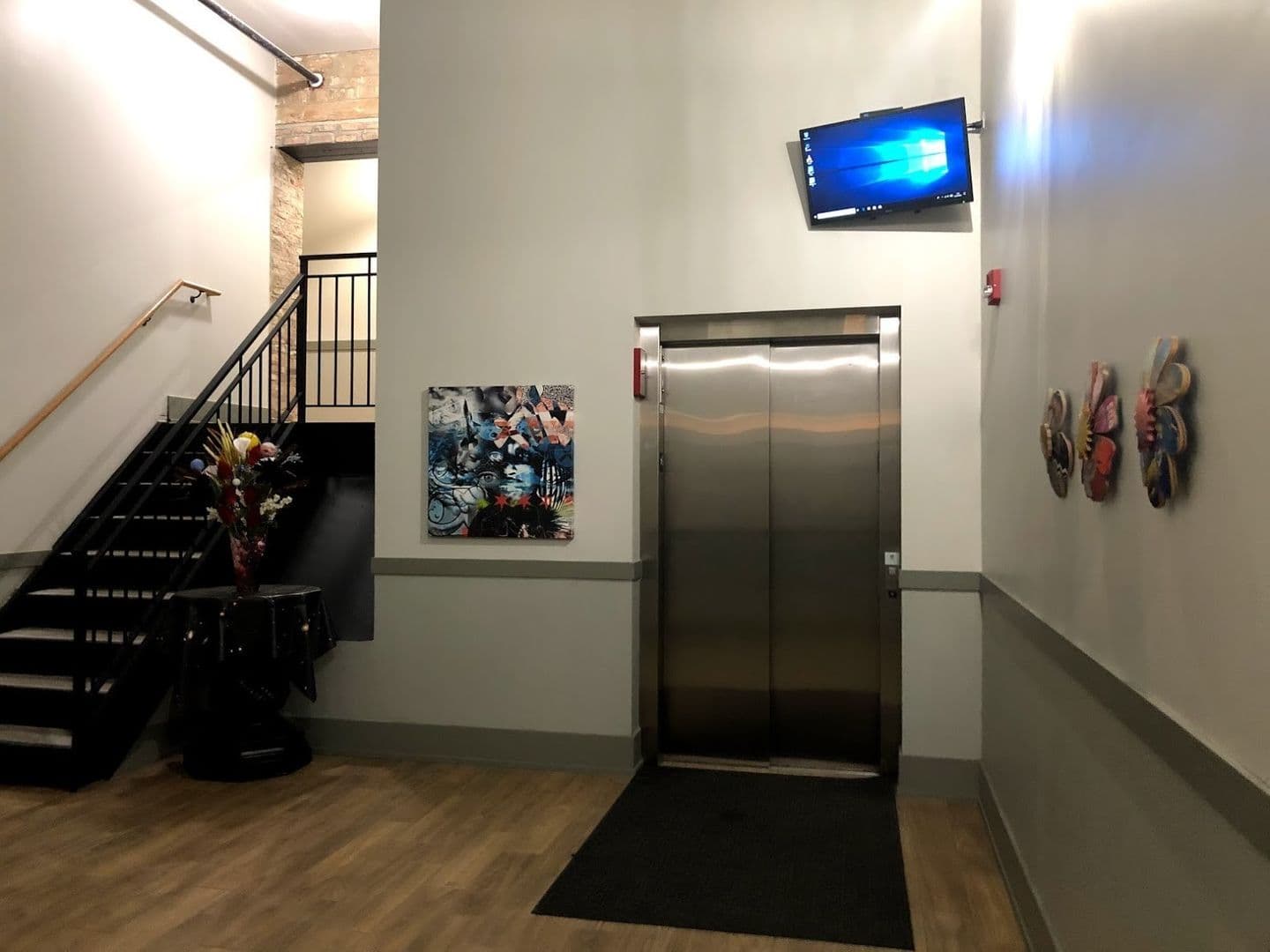 Chicago Apartment: 1432 W 21st St
