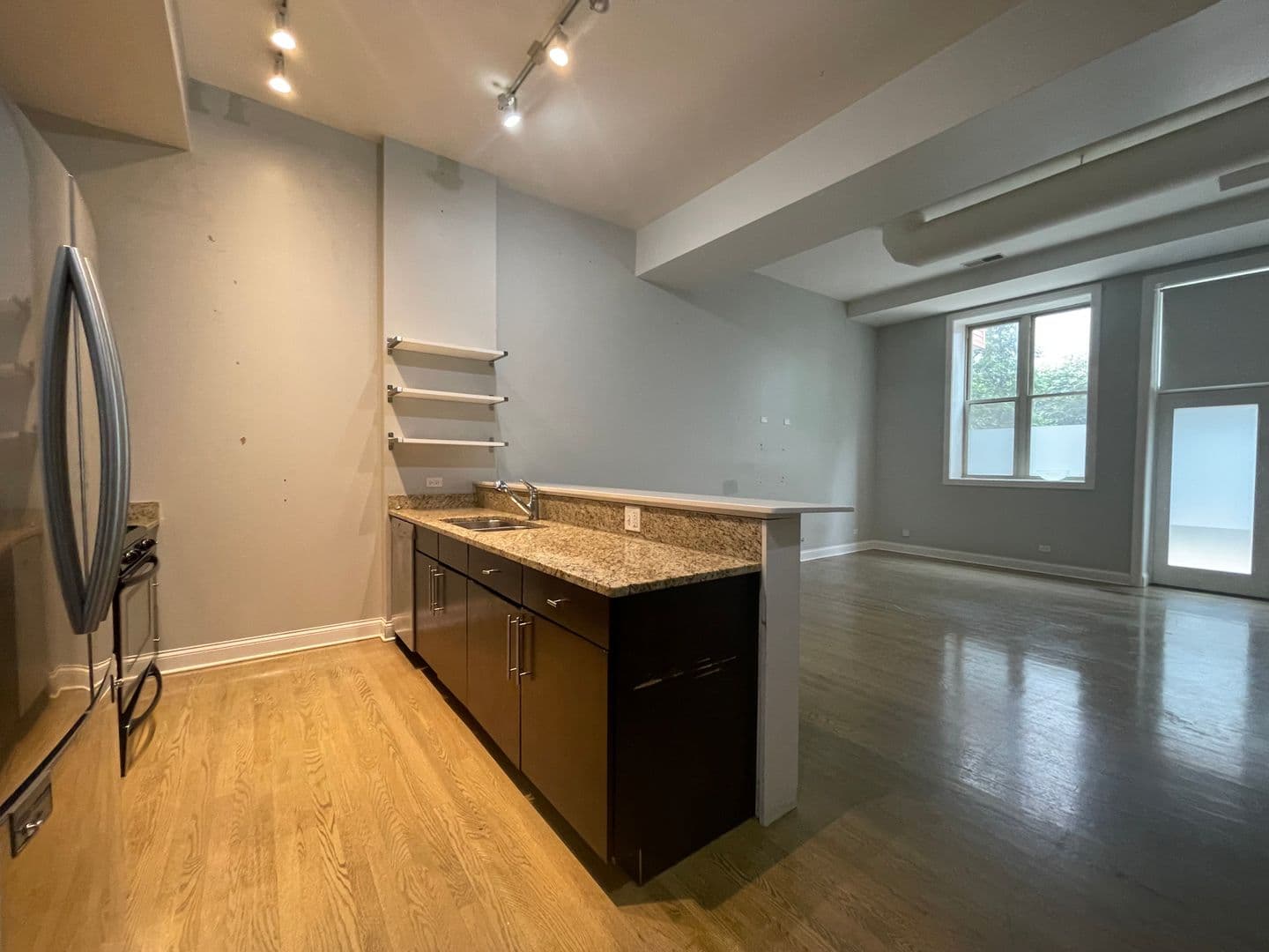 Chicago Apartment: 2315 W Huron St