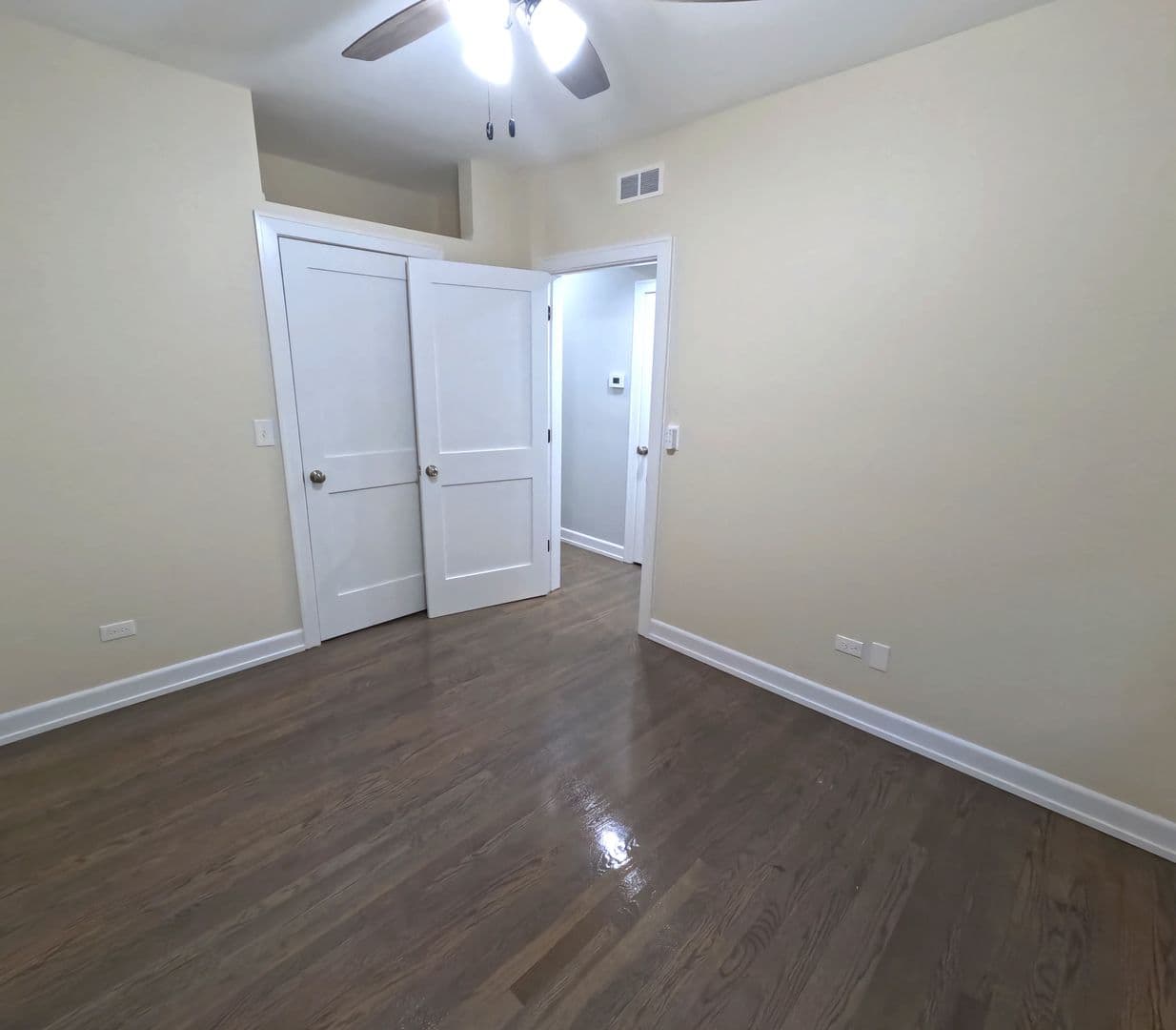 Oak Park Apartment: 230-238  S. Maple Ave