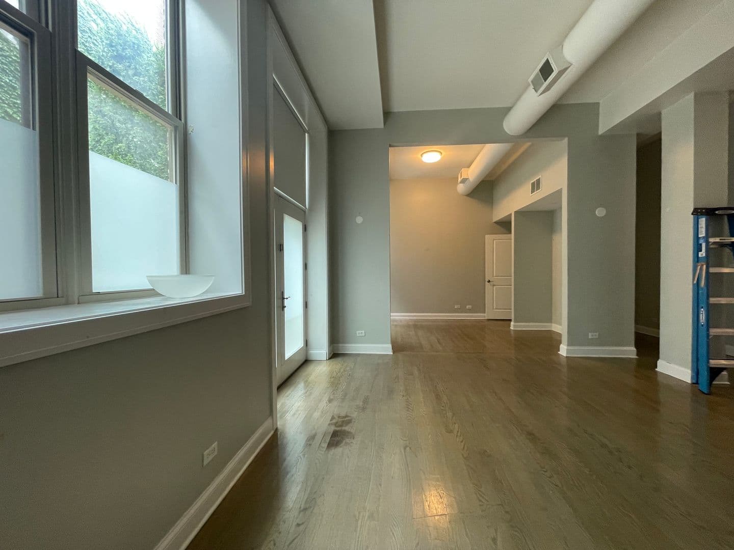 Chicago Apartment: 2315 W Huron St