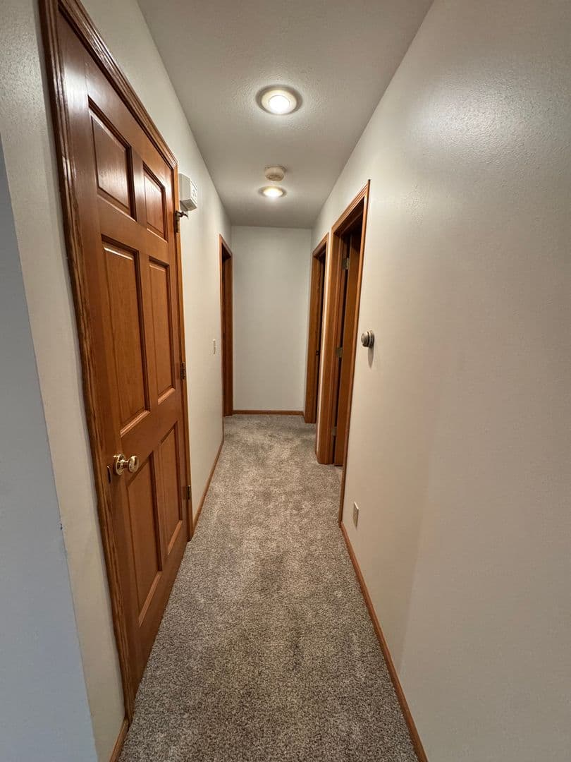 Janesville Condo: 1053 N. Wuthering Hills Dr.