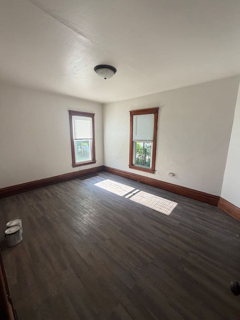 Beloit House: 733 Garfield Ave