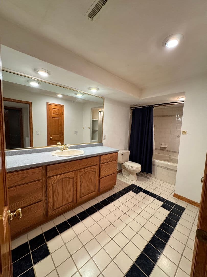 Janesville Condo: 1053 N. Wuthering Hills Dr.