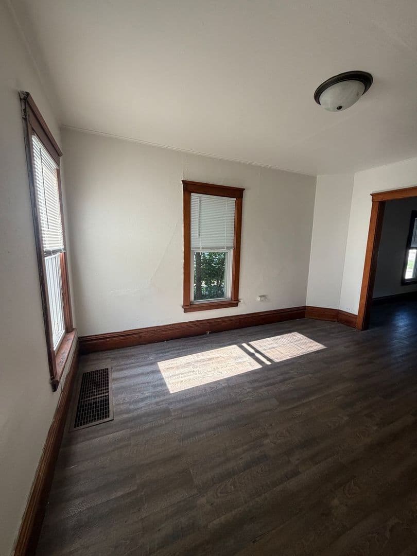 Beloit House: 733 Garfield Ave