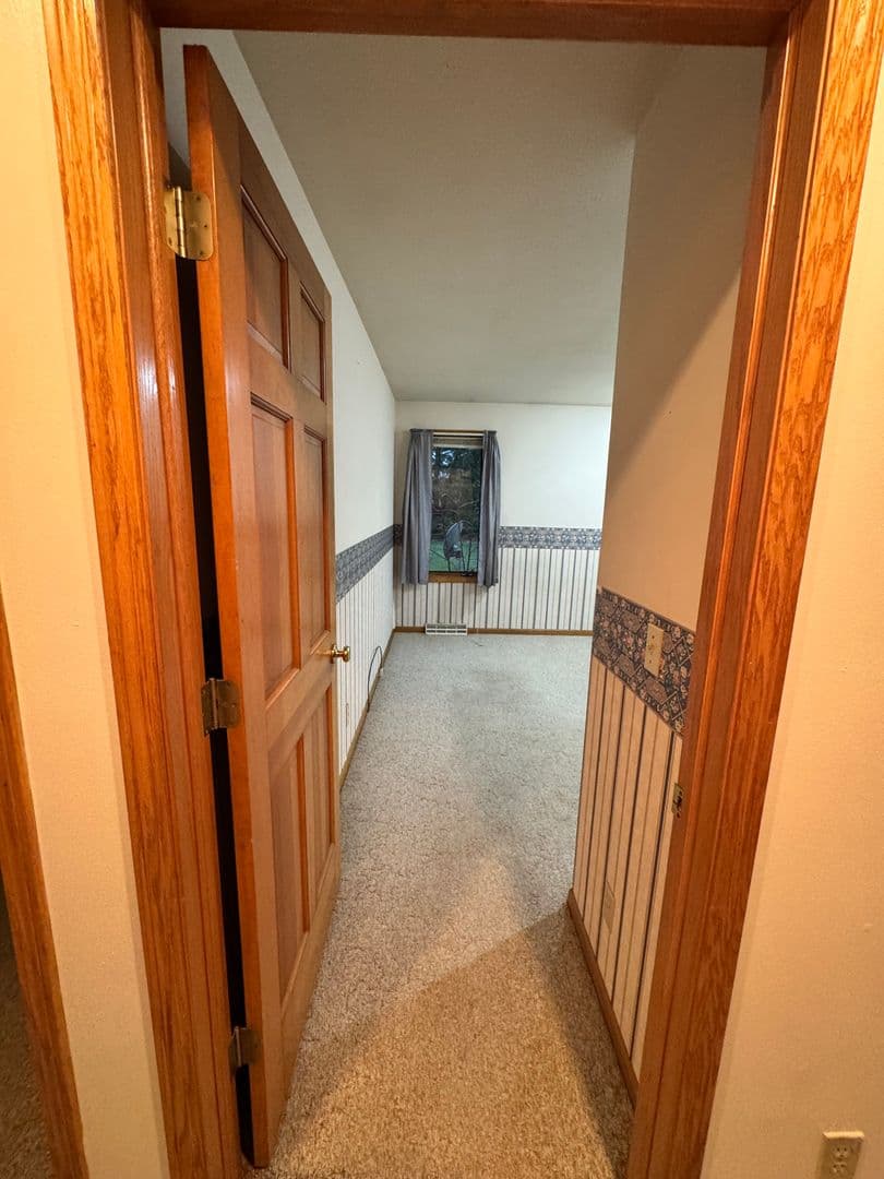 Janesville Condo: 1053 N. Wuthering Hills Dr.