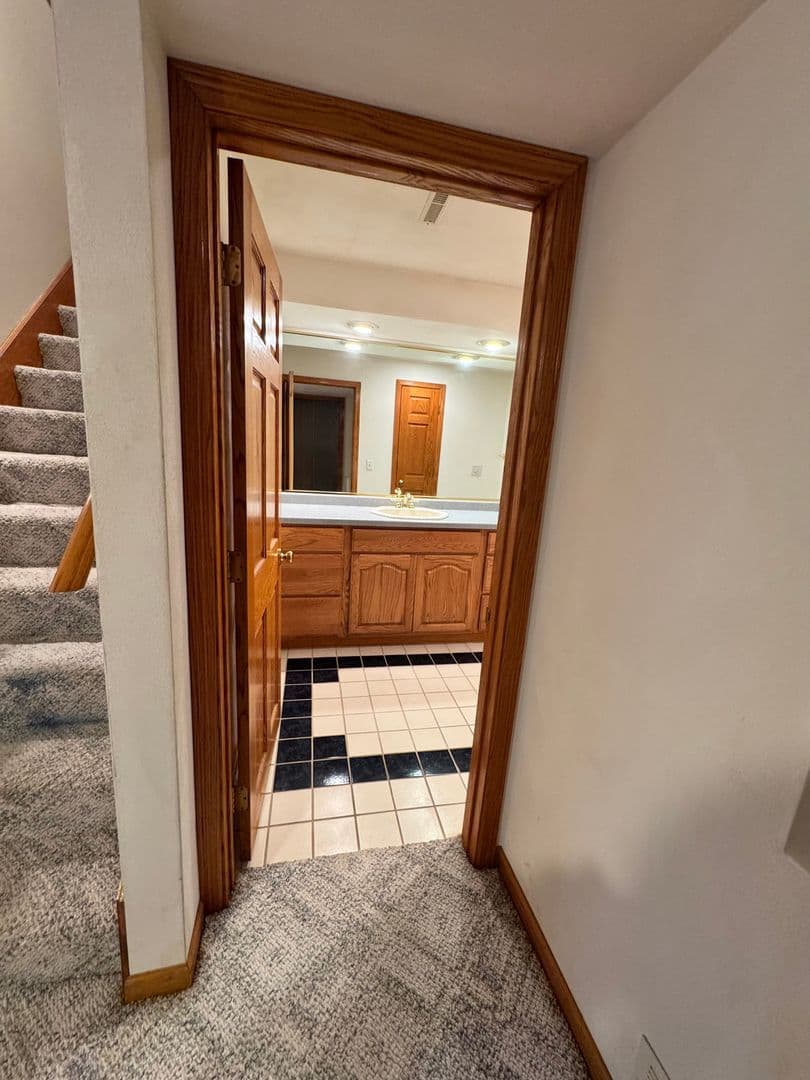 Janesville Condo: 1053 N. Wuthering Hills Dr.