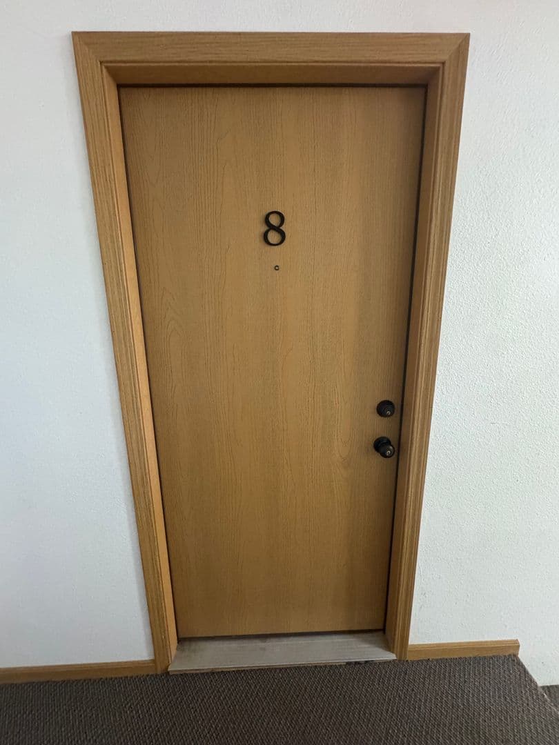 Janesville Apartment: 619 Kellogg Ave.