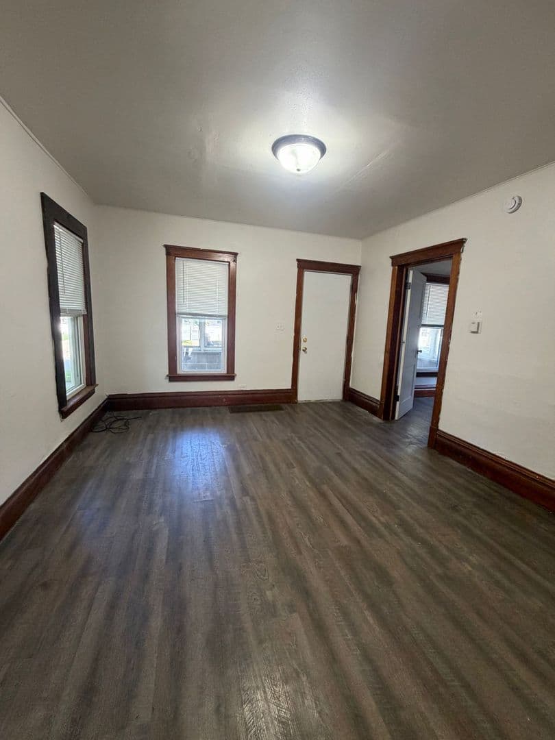 Beloit House: 733 Garfield Ave