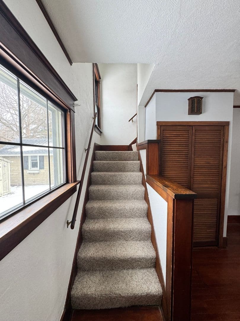 Beloit House: 403 Moore St.