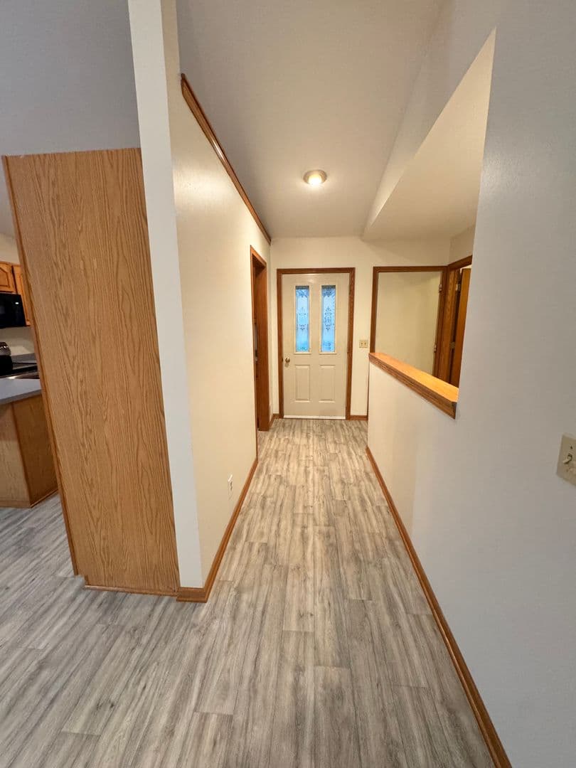 Janesville Condo: 1053 N. Wuthering Hills Dr.