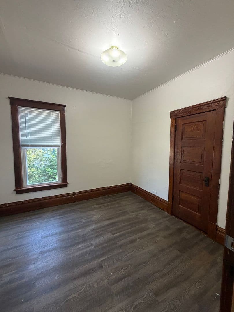 Beloit House: 733 Garfield Ave