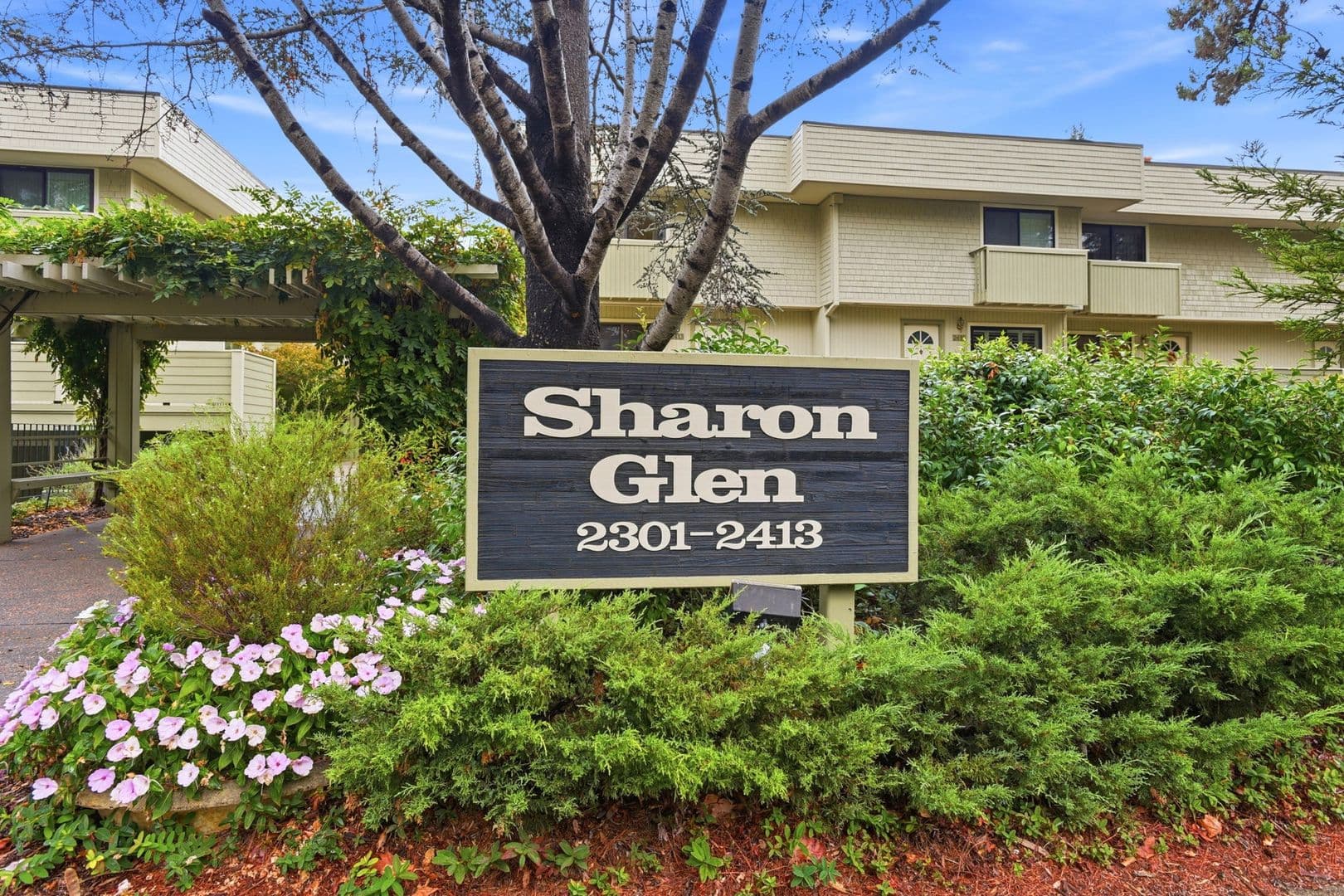 Menlo Park Condo: 2337 Sharon Road