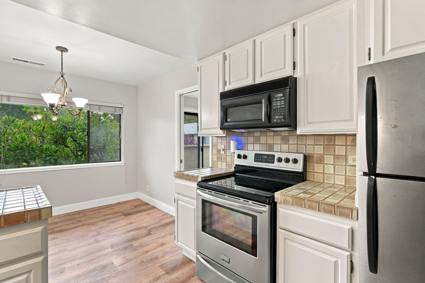 Menlo Park Condo: 2337 Sharon Road