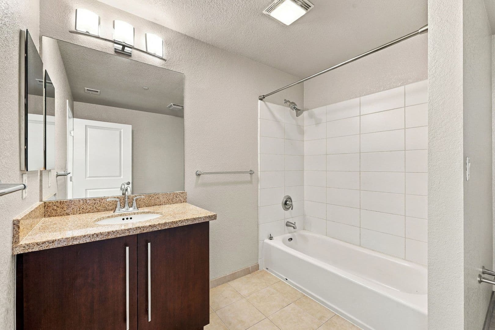 San Jose Condo: 1375 Lick Ave