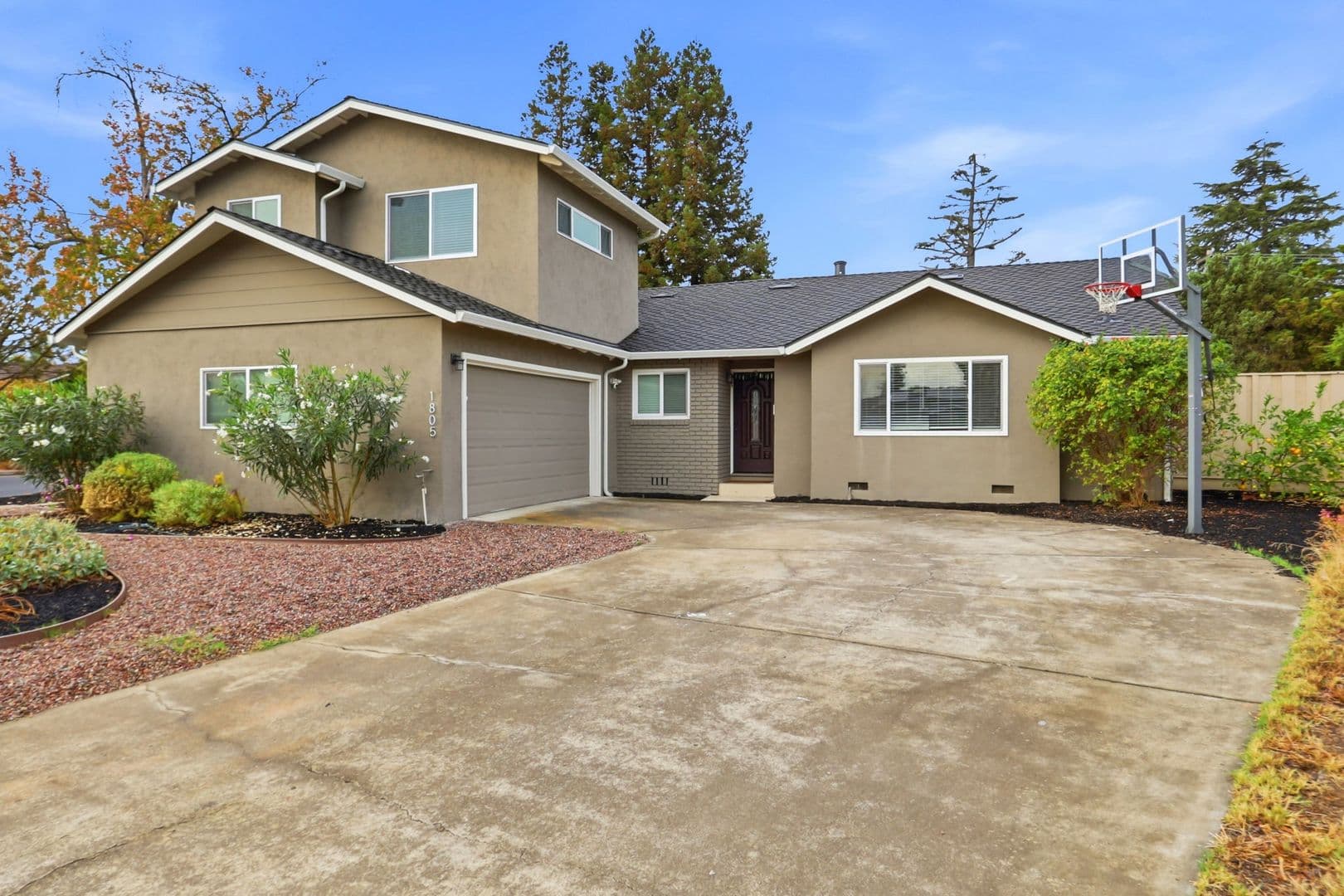 San Jose House: 1805 Karen Court