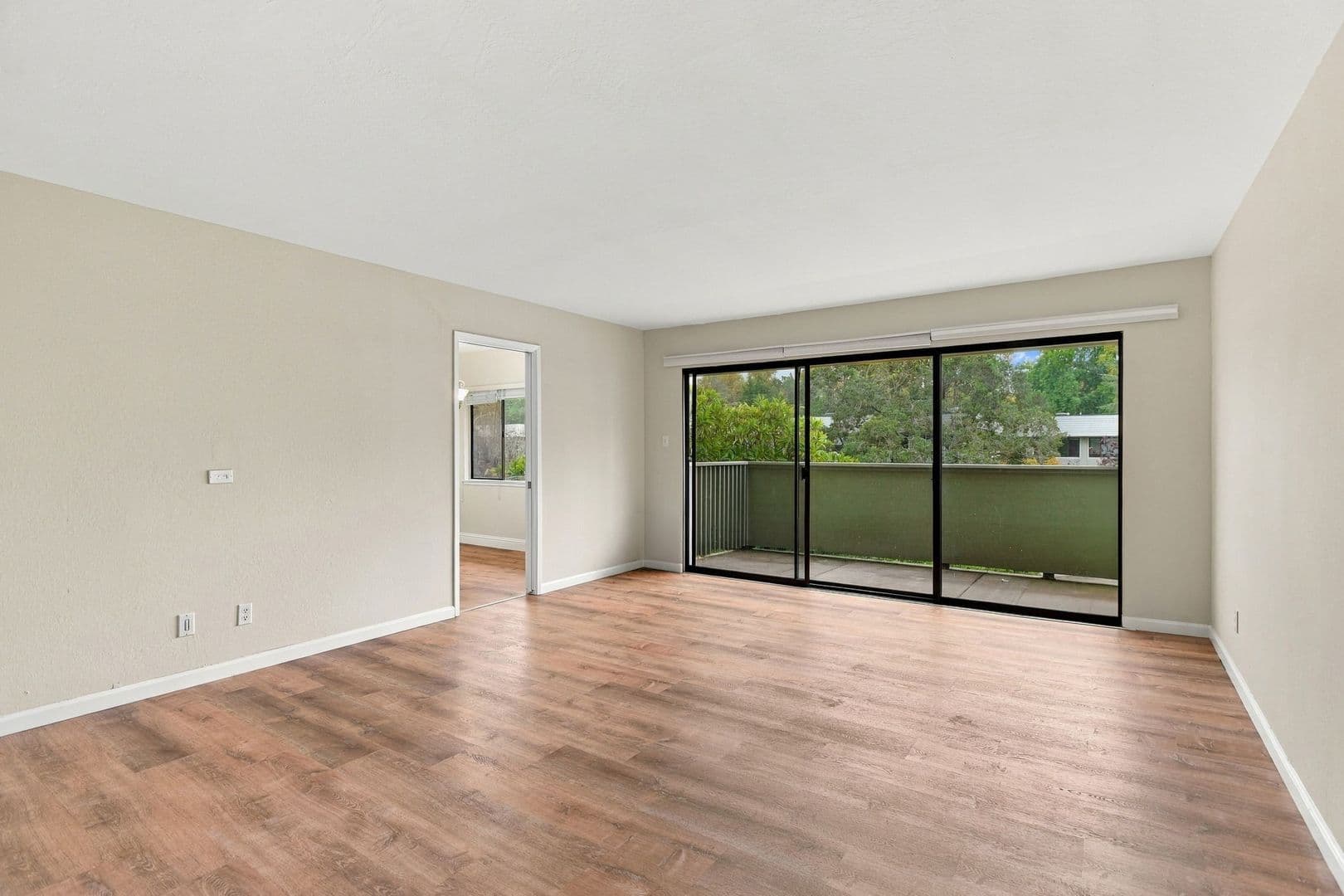 Menlo Park Condo: 2337 Sharon Road