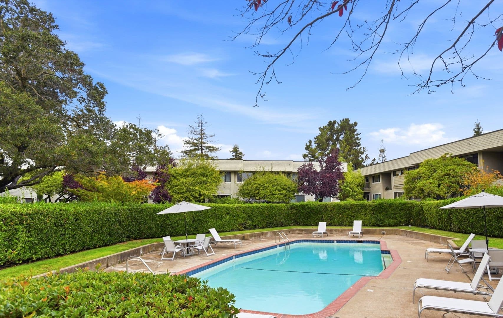 Menlo Park Condo: 2337 Sharon Road