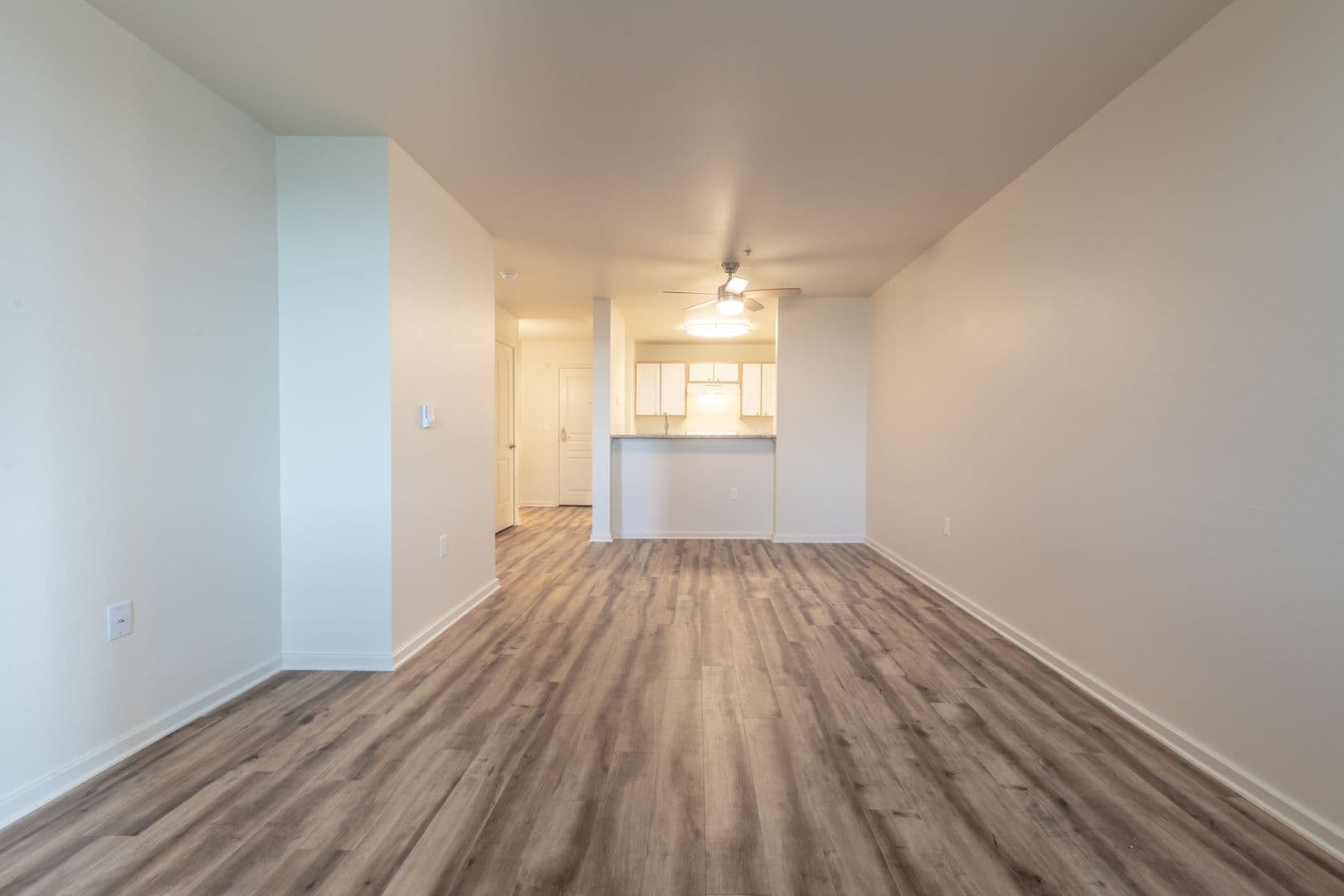 Portland Apartment: 303 NE 16th Ave