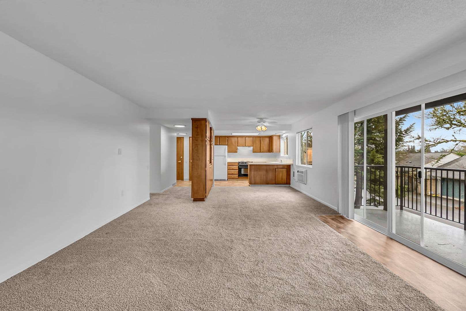 King City Apartment: 11773 SW King George Dr