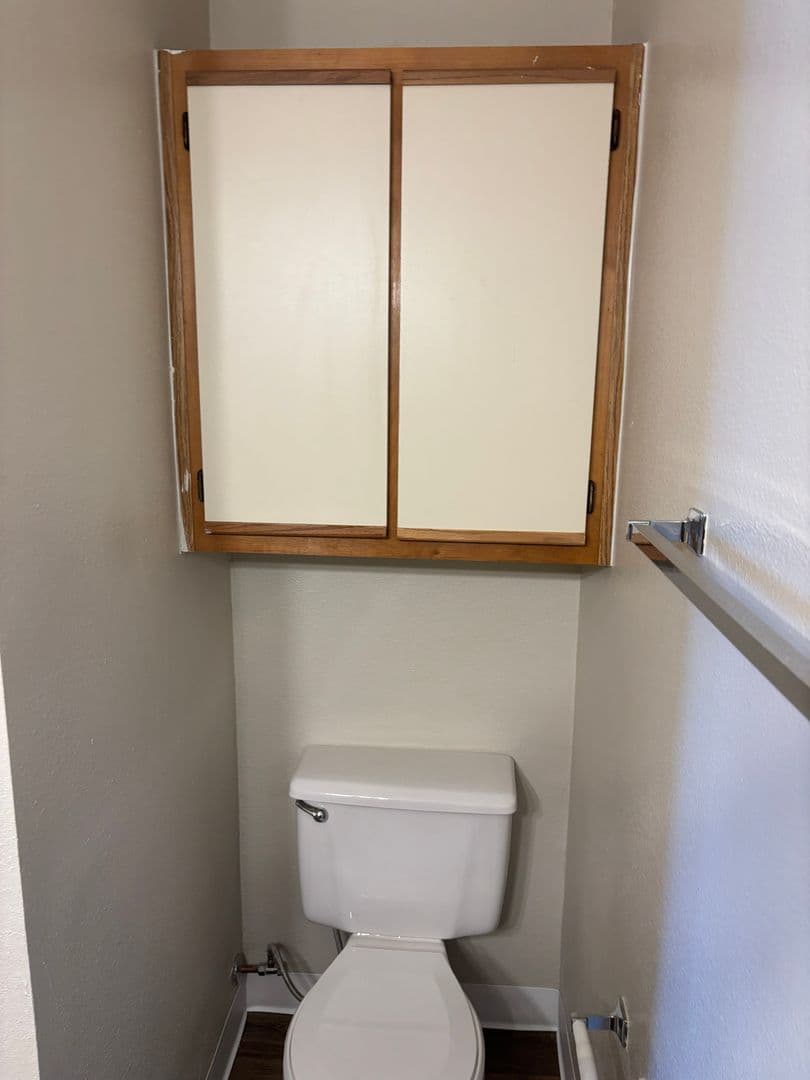 Milwaukie Apartment: 4400 SE Naef Road