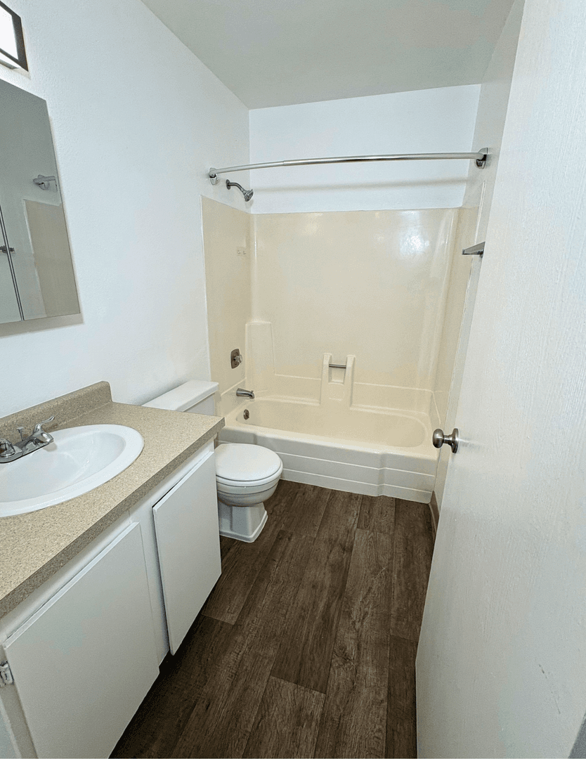Portland Apartment: 3518-3532 SW 11th Ave