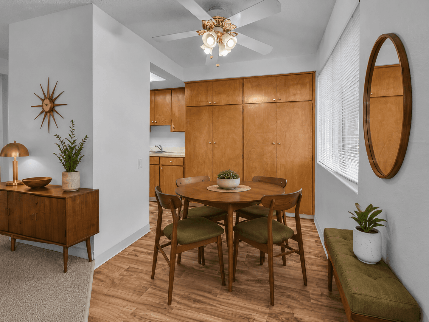 King City Apartment: 11773 SW King George Dr