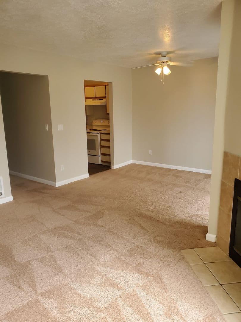 Milwaukie Apartment: 4400 SE Naef Road
