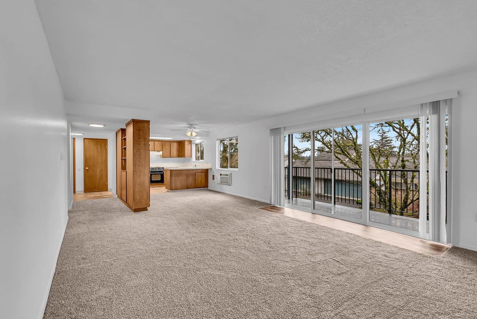 King City Apartment: 11773 SW King George Dr